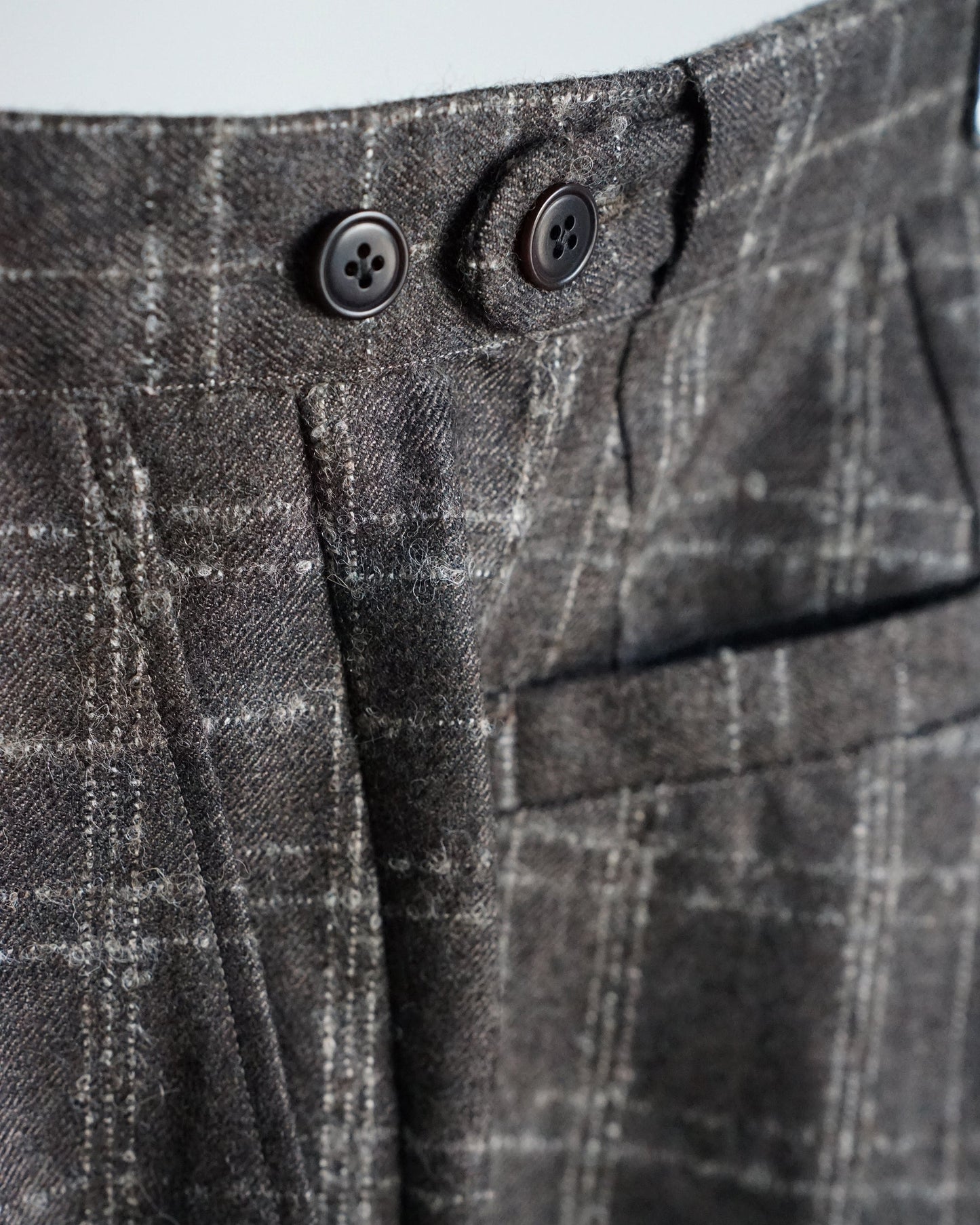 Aquellos Ojos Verdes Beltless trousers