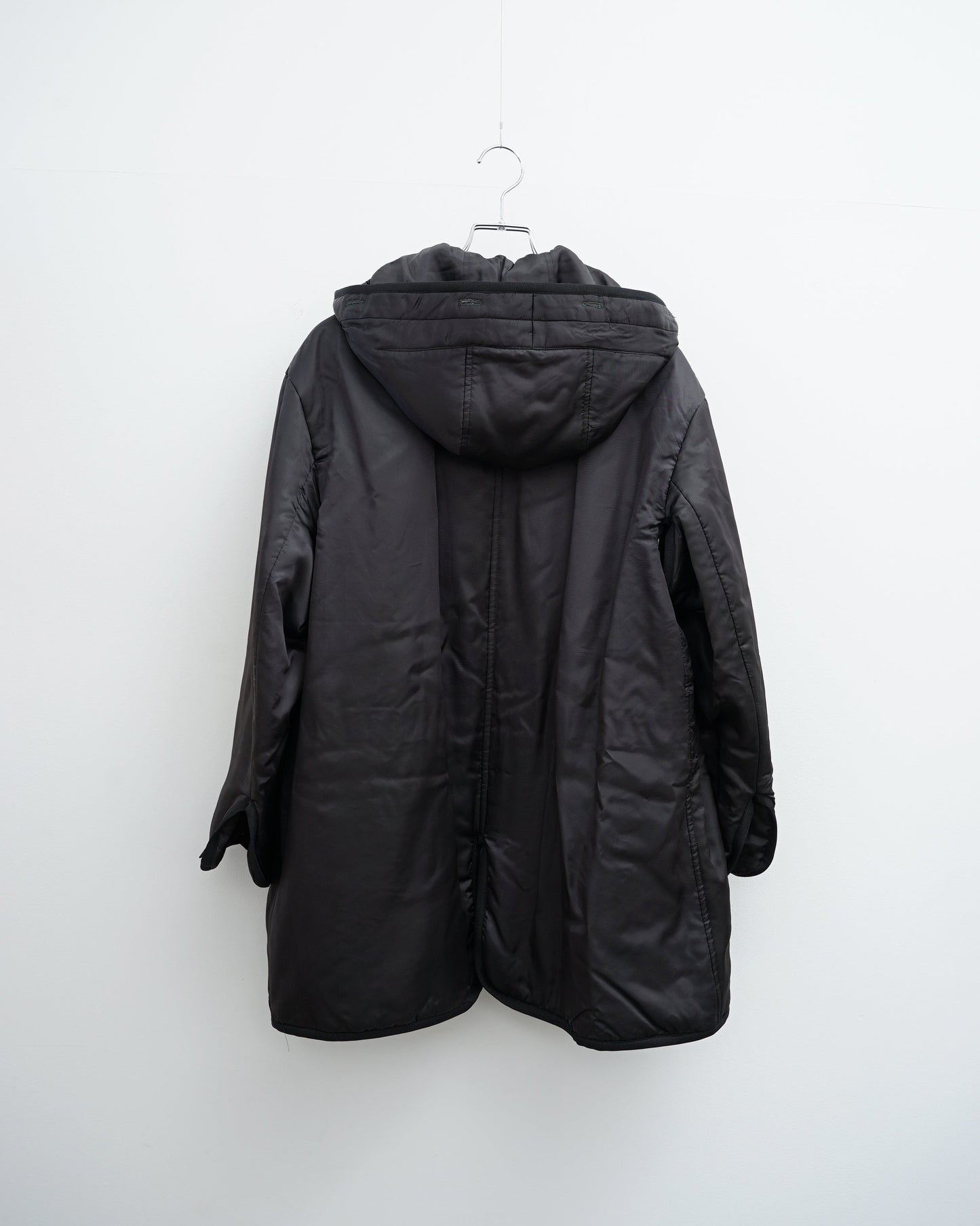 ライナー部分 背面 ブラック