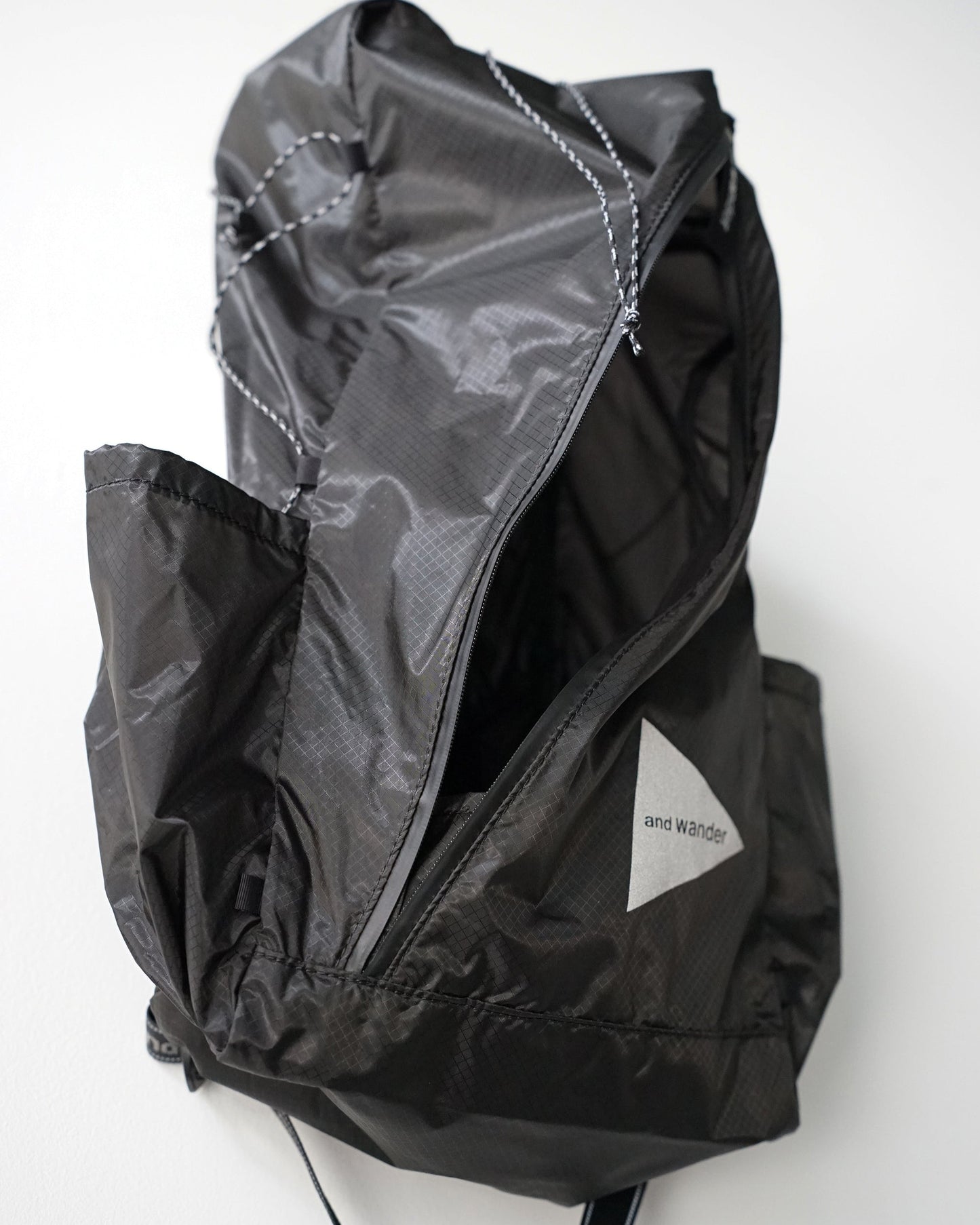 and wander sil daypack