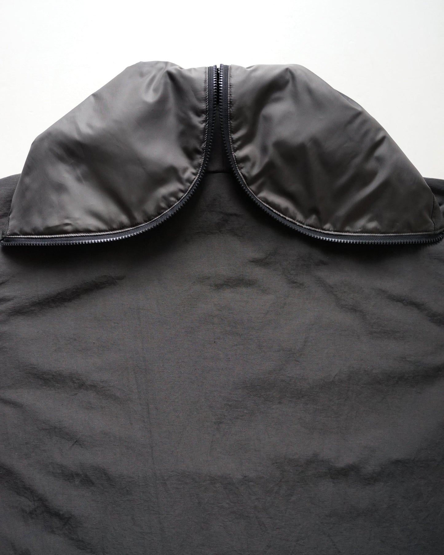 barbell object padded coat