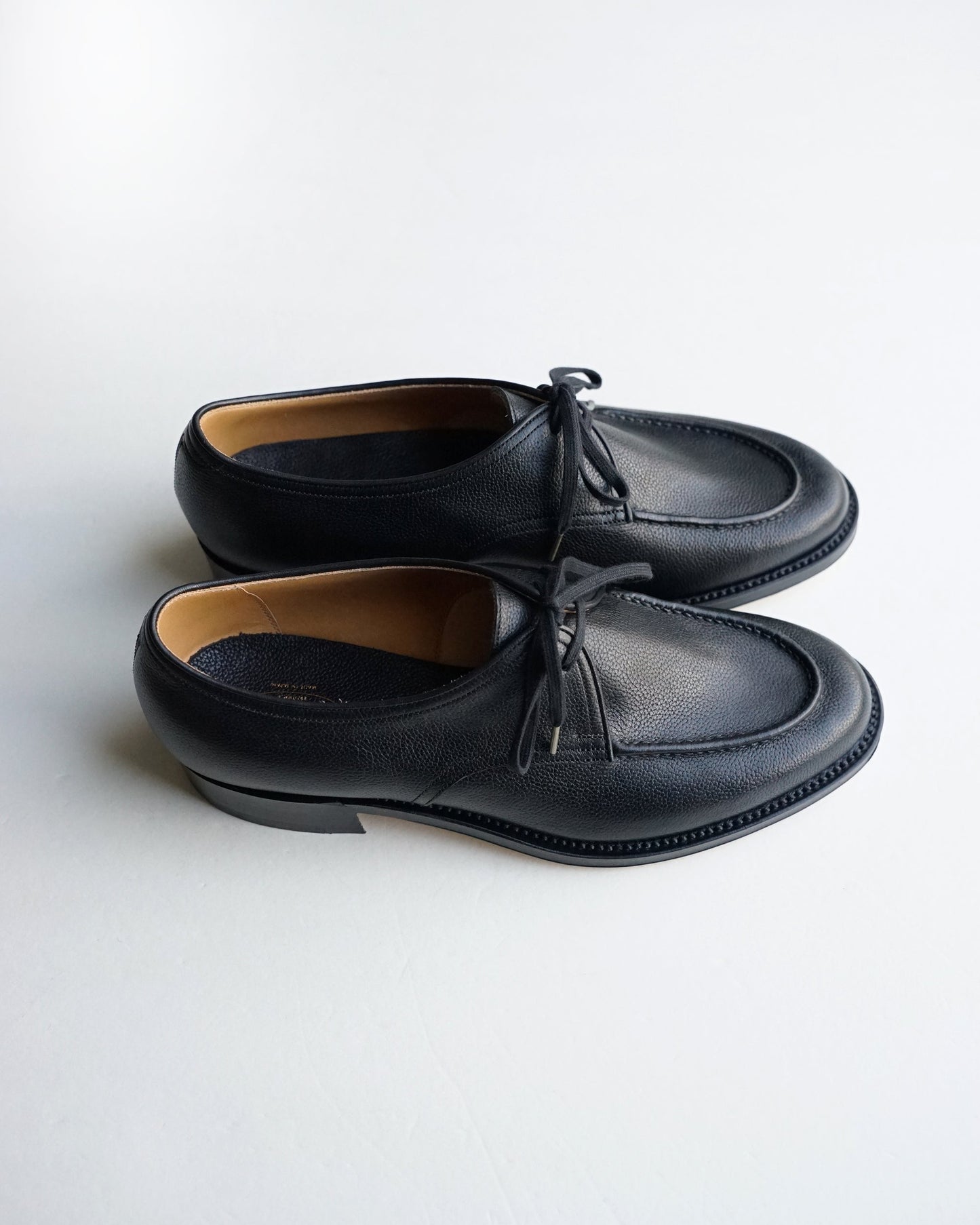 forme Low shoes
