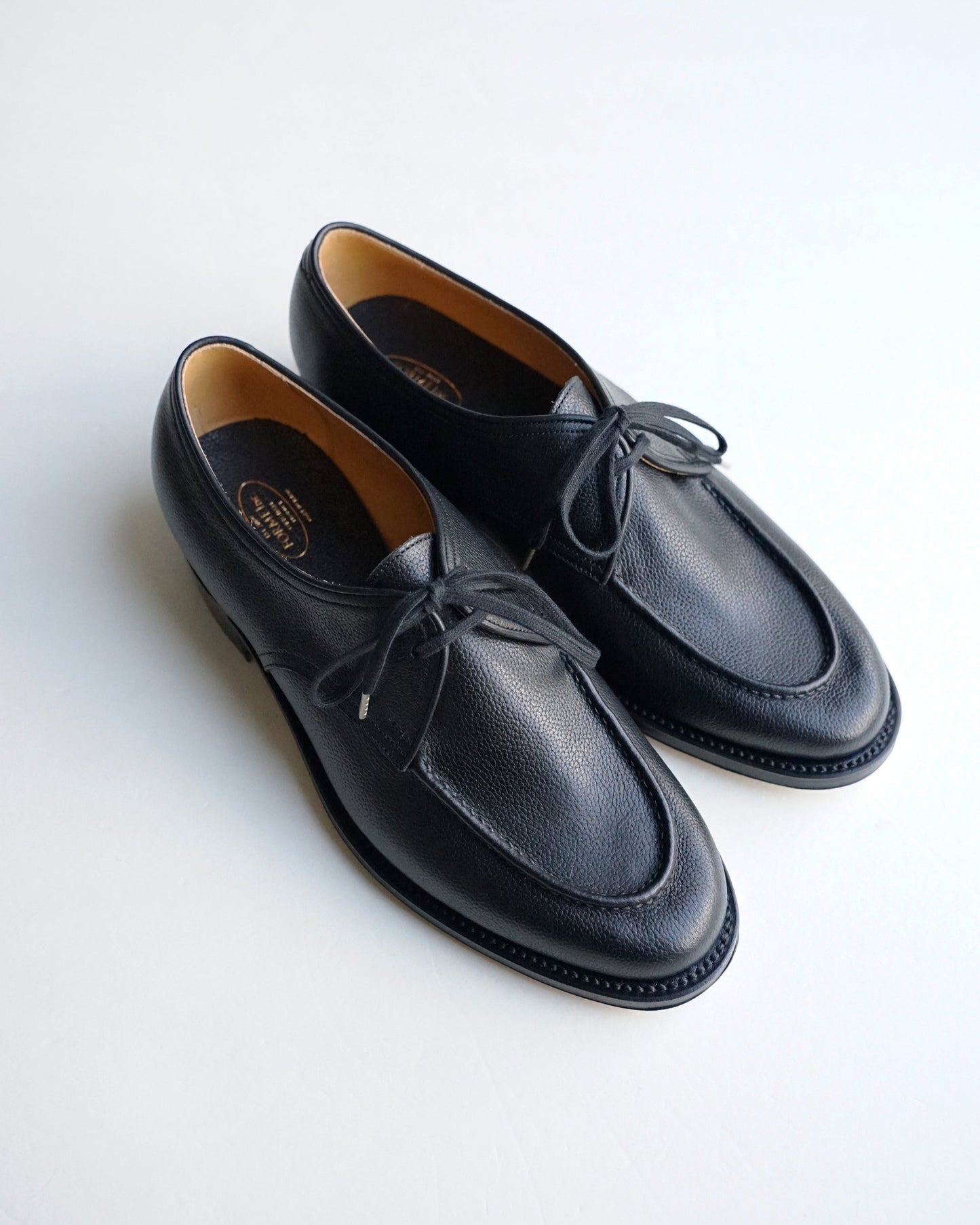 forme Low shoes