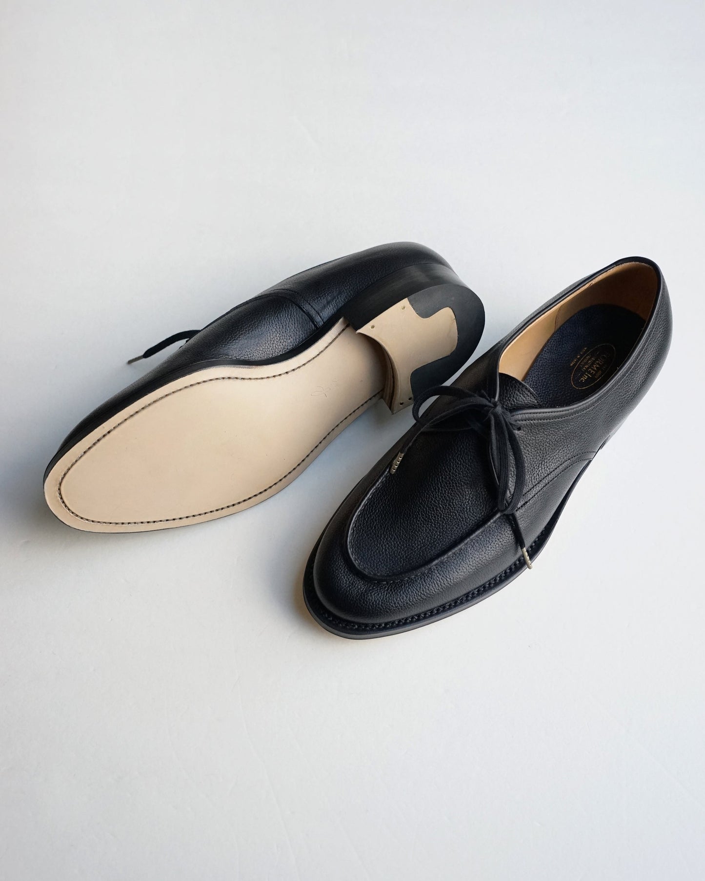 forme Low shoes
