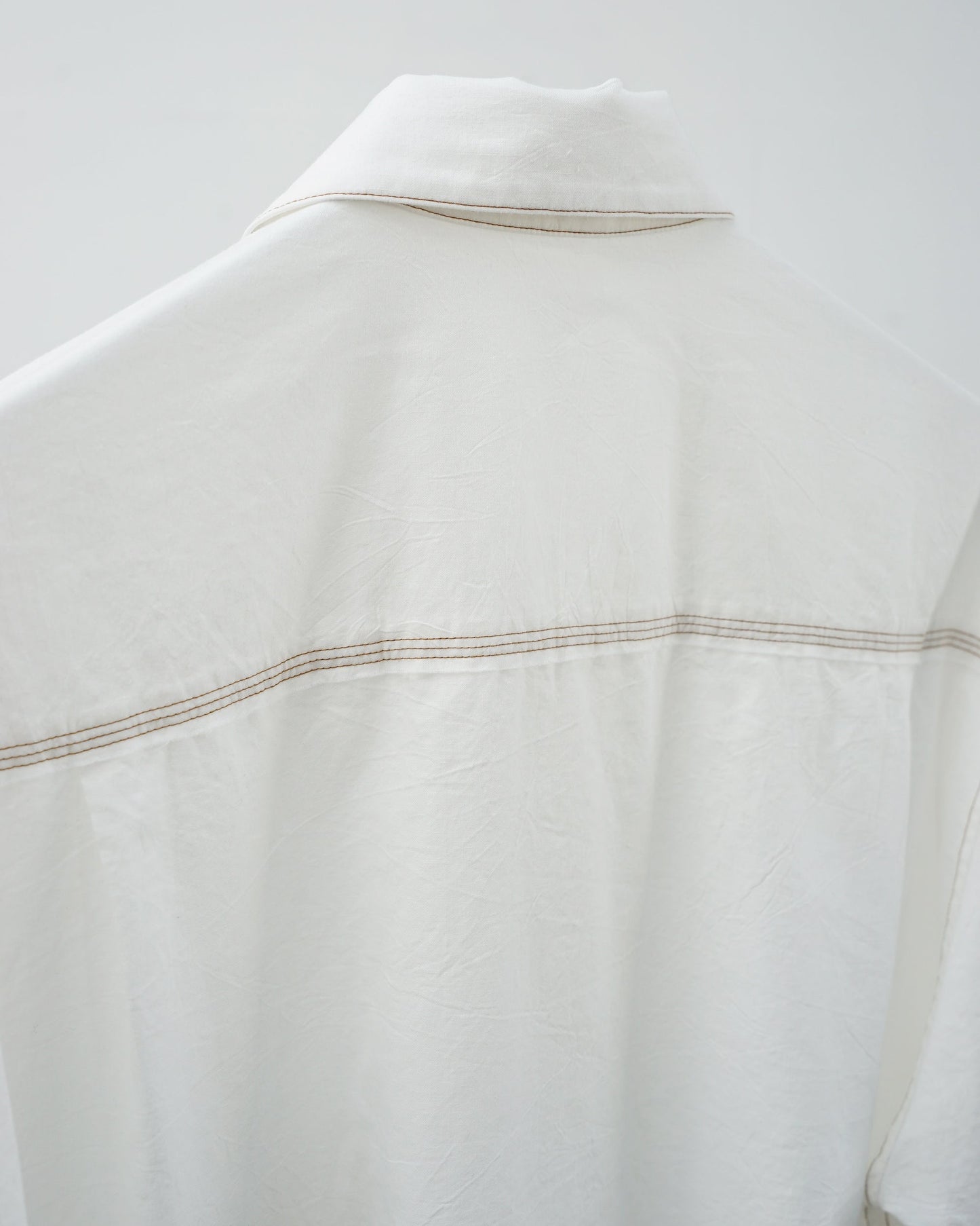 Cale カル KHADI COTTON GARMENT DYED SHIRT カディコットン シャツ ホワイト ヨーク部分 ステッチ