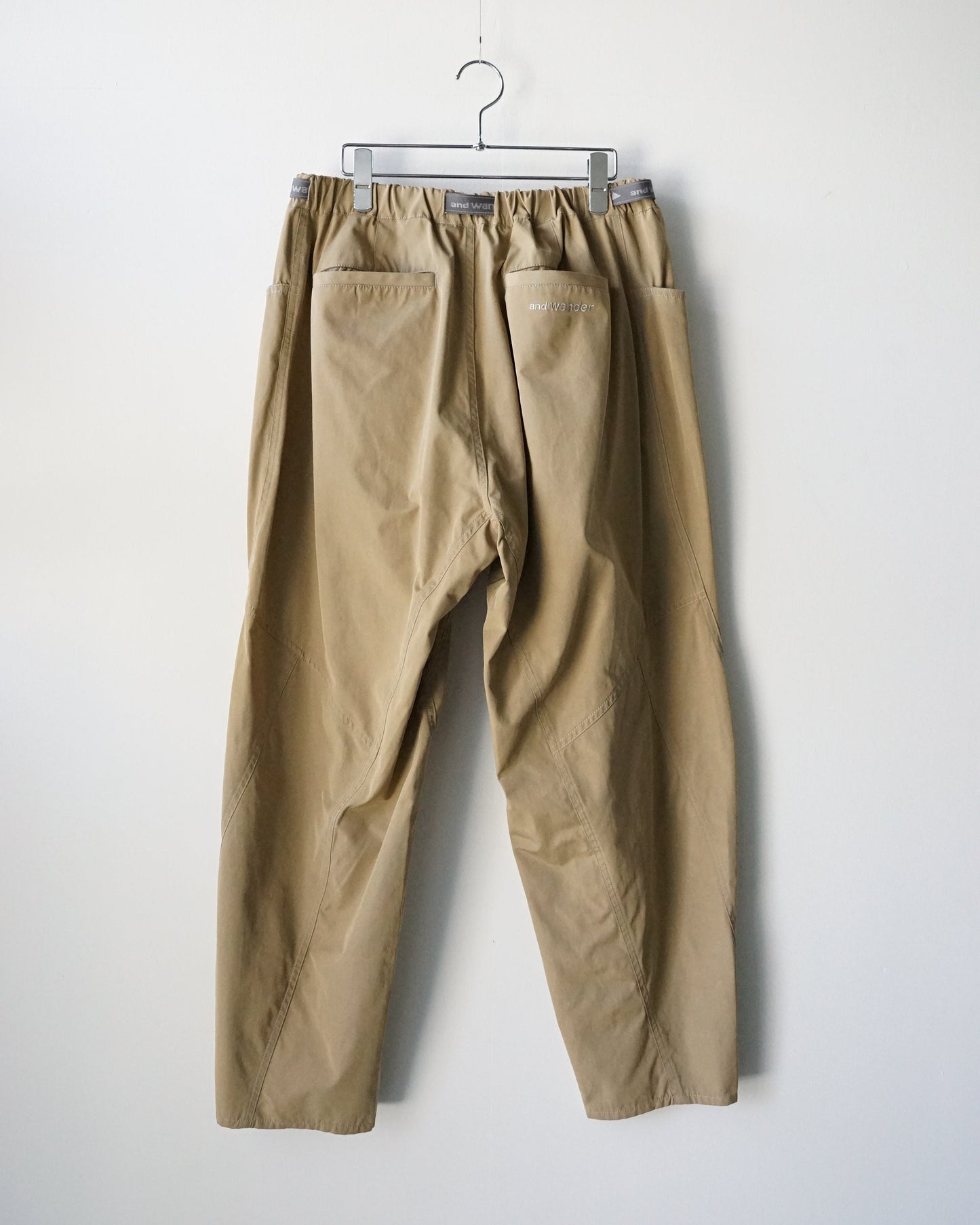 and wander 90 high count cloth wide pants