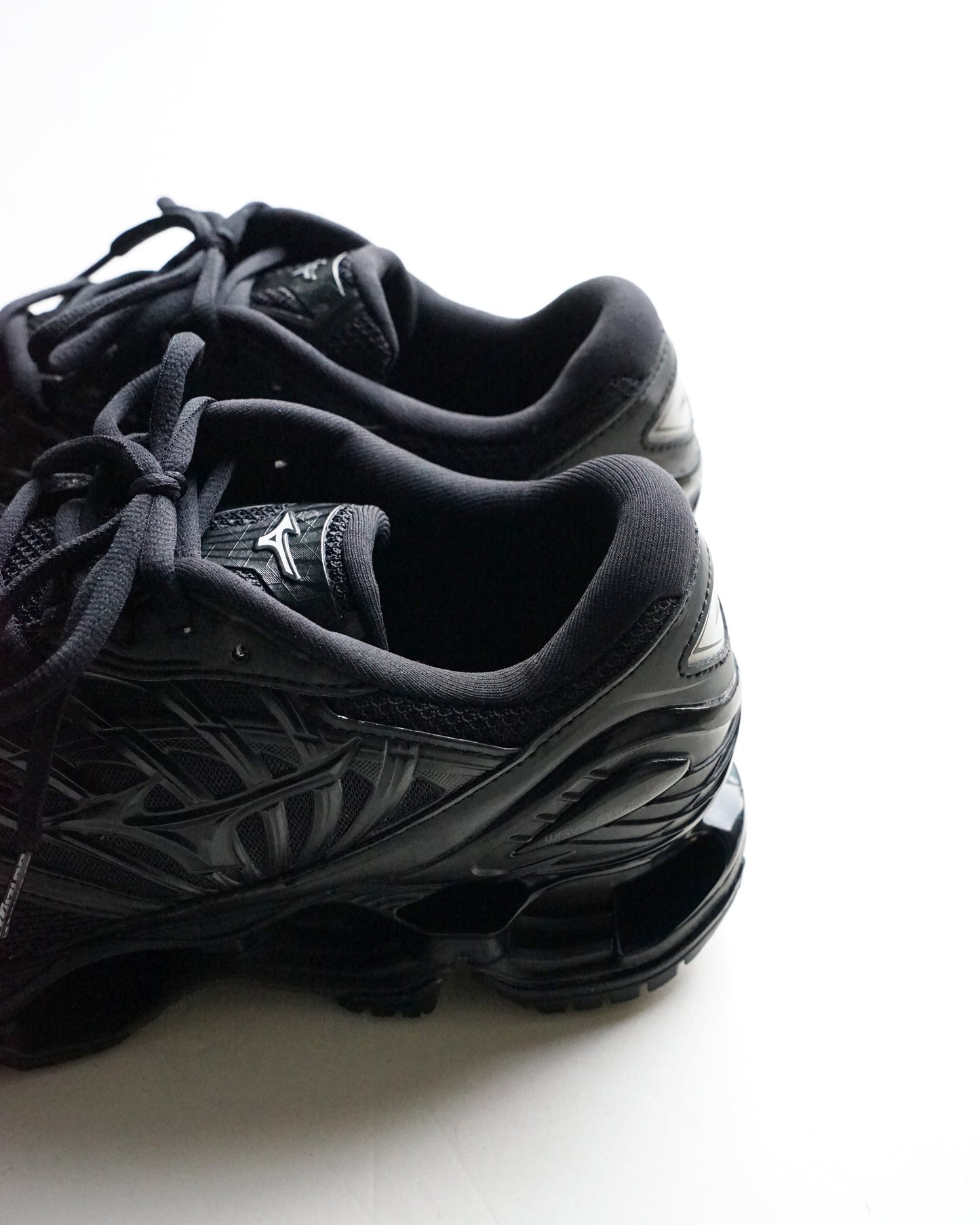 MIZUNO WAVE PROPHECY LS