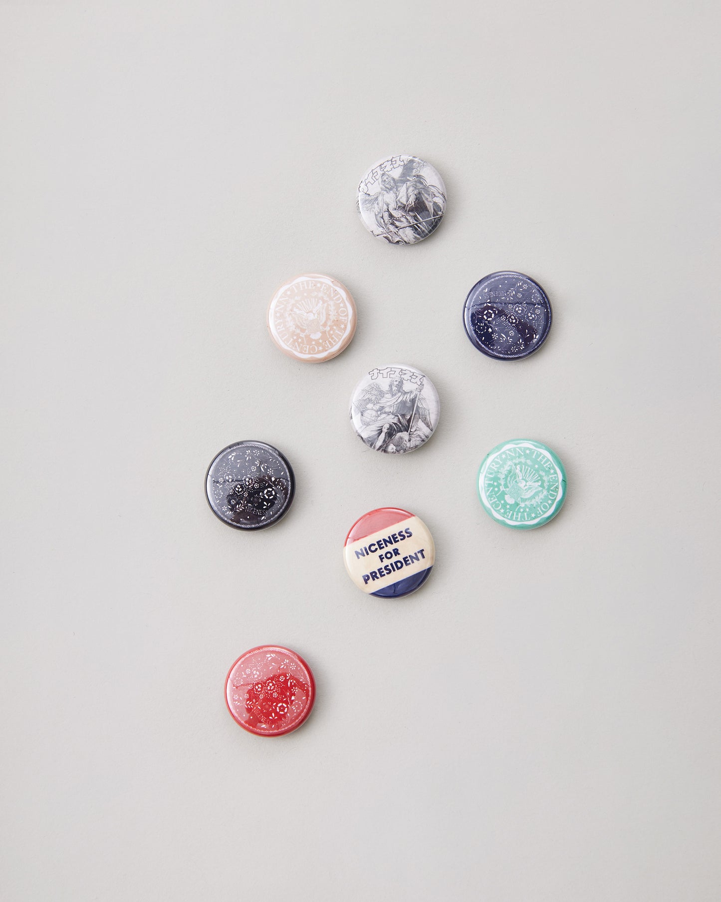 NICENESS NN BADGES SET BIRTHDAY