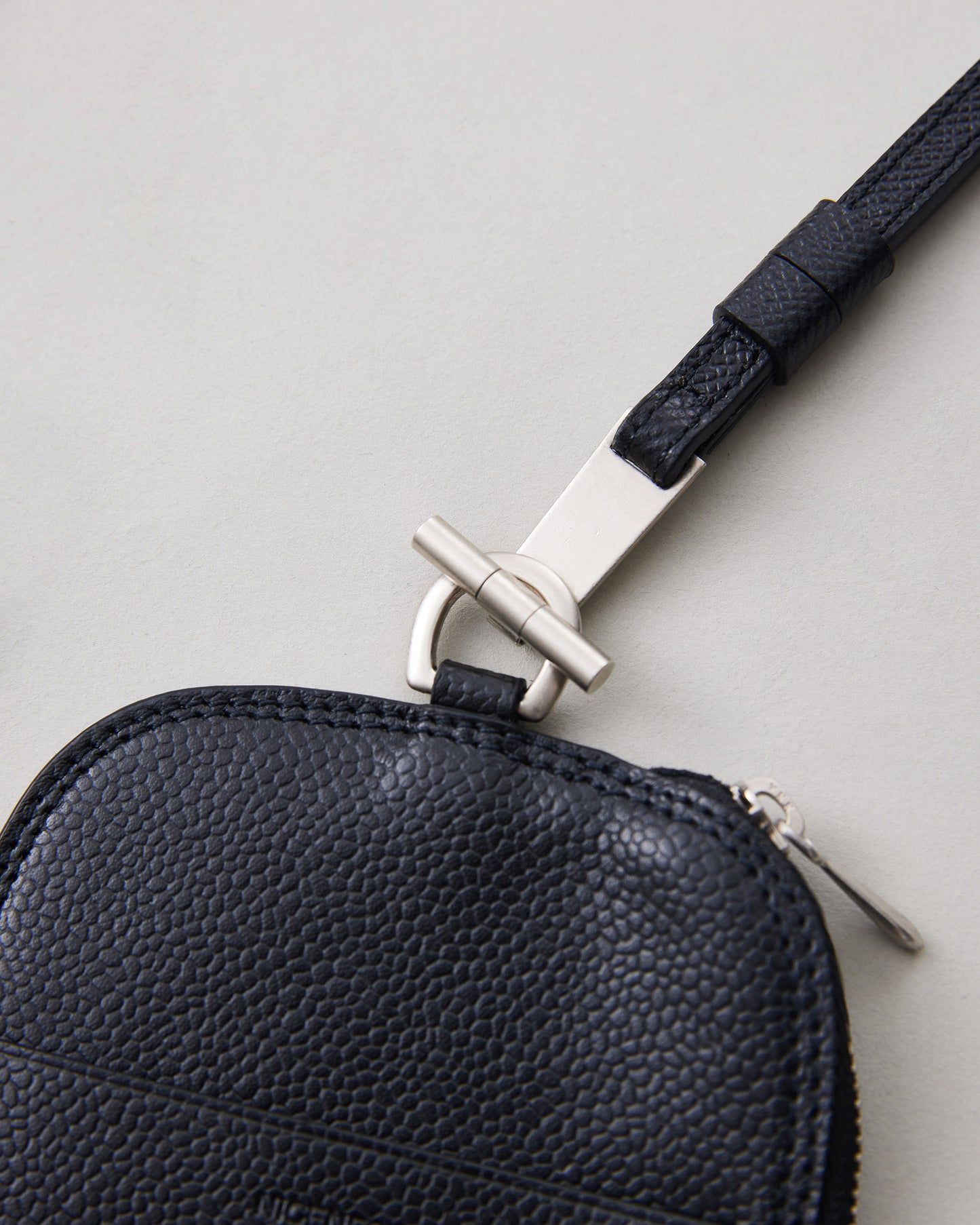 NICENESS GADGET CASE KLAUS