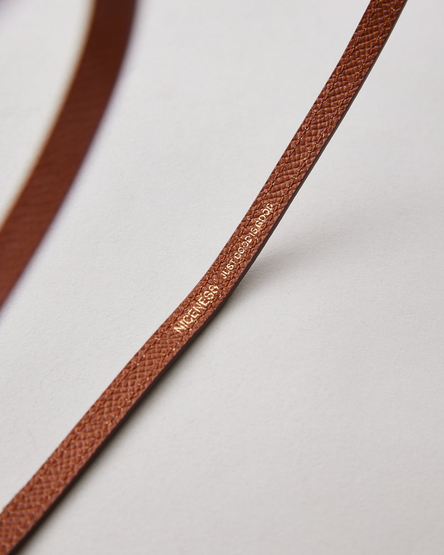 NICENESS T-BAR & LEATHER STRAP / LONG L.DAYS