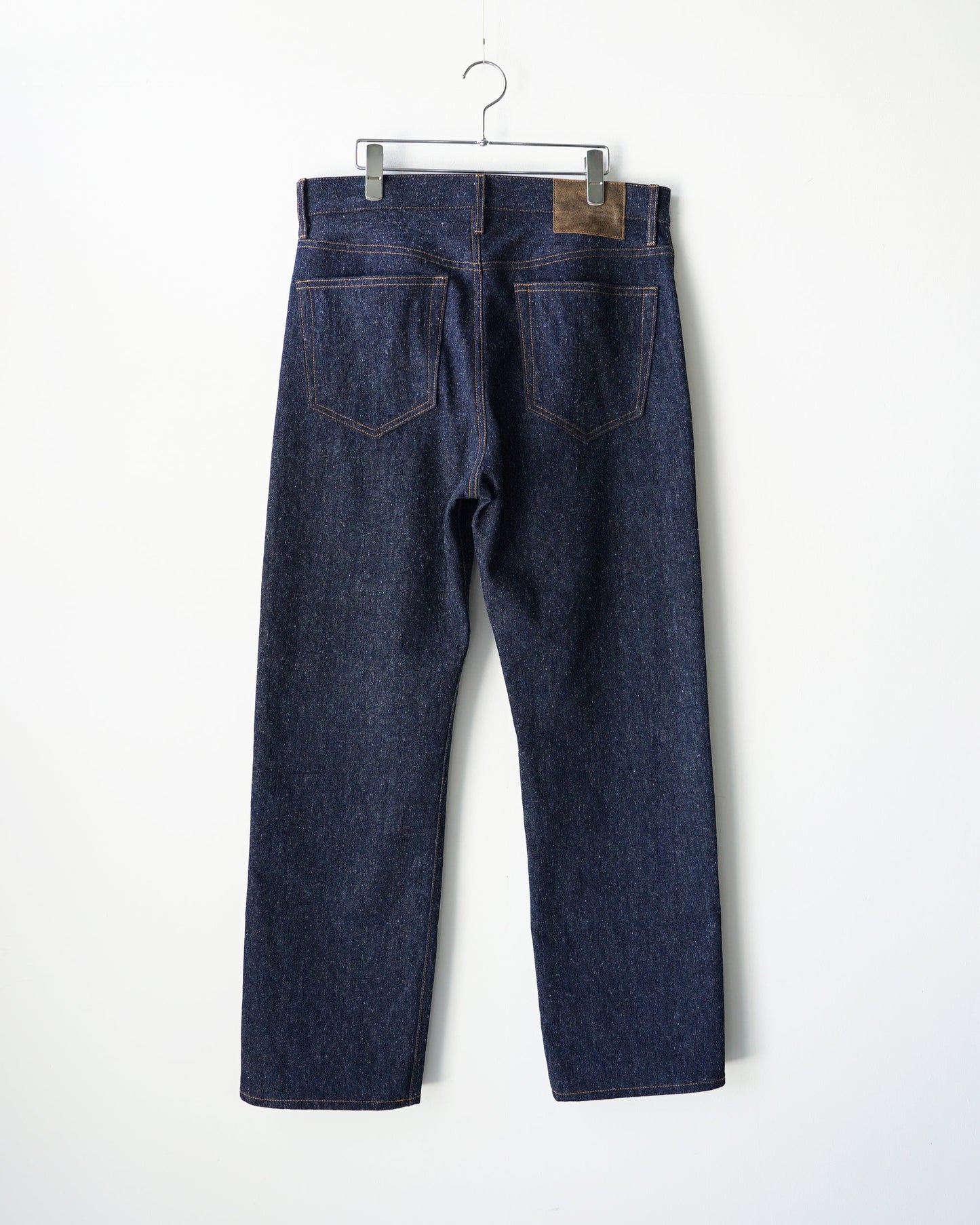 Cale　COTTON SILK DENIM PANTS