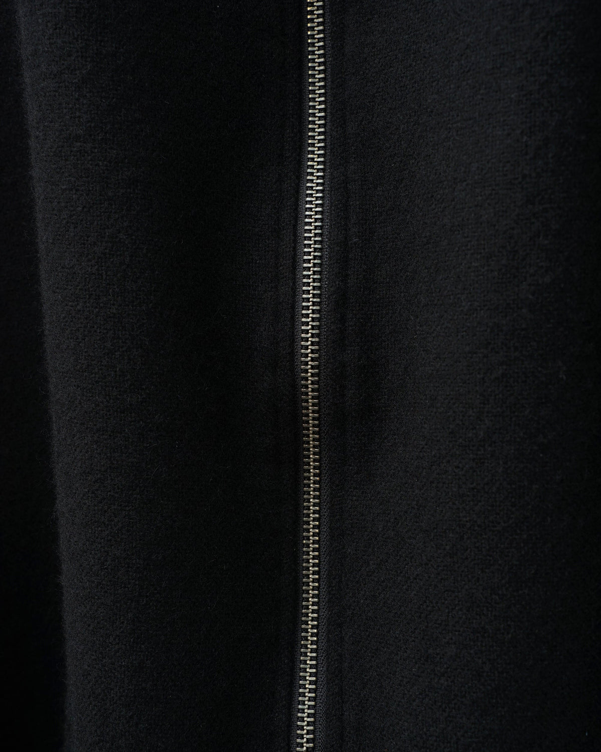 barbell object　バーベルオブジェクト　zipper ma-1　生地とジップのアップ