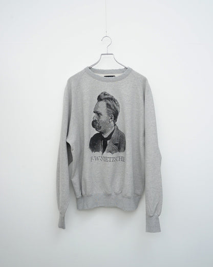 AUBERGE　オーベルジュ　NIETZSCHE 　刺繍スエット　正面