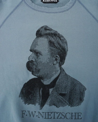AUBERGE オーベルジュ　NIETZSCHE　刺繍スエット　刺繍部分