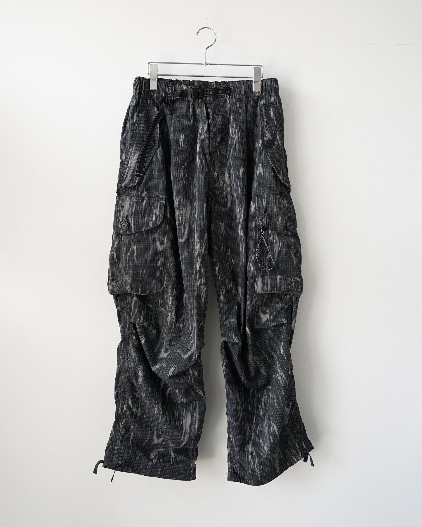 and wander　 printed ripstop cargo pants