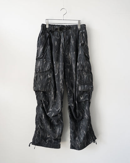 and wander　 printed ripstop cargo pants