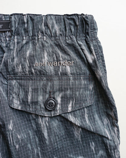 and wander　 printed ripstop cargo pants