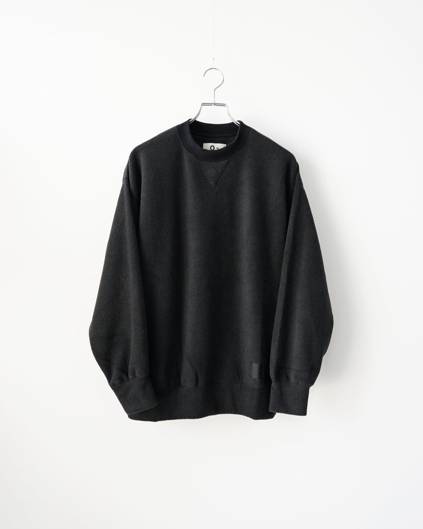 O-　FREE SWEATSHIRT