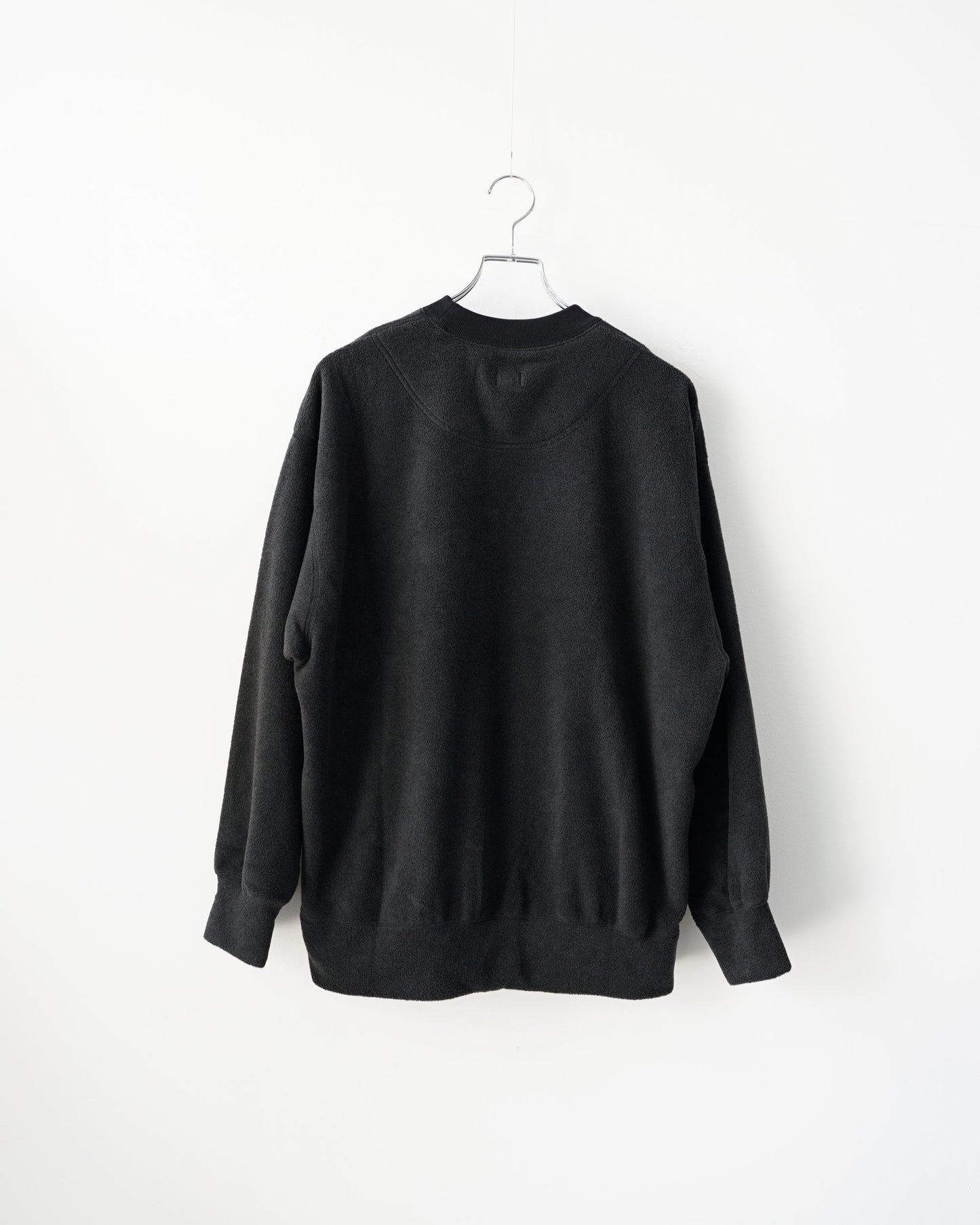 O-　FREE SWEATSHIRT