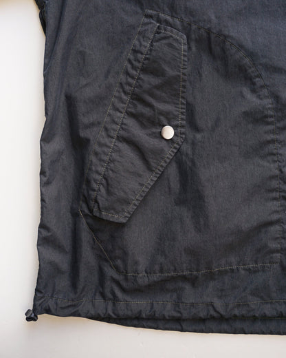 プルオーバーブルゾン　ポケット部分　ディテール　前面