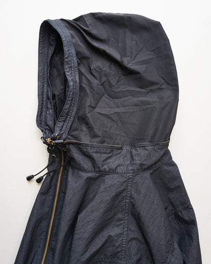 プルオーバーブルゾン　フード部分　ディテール