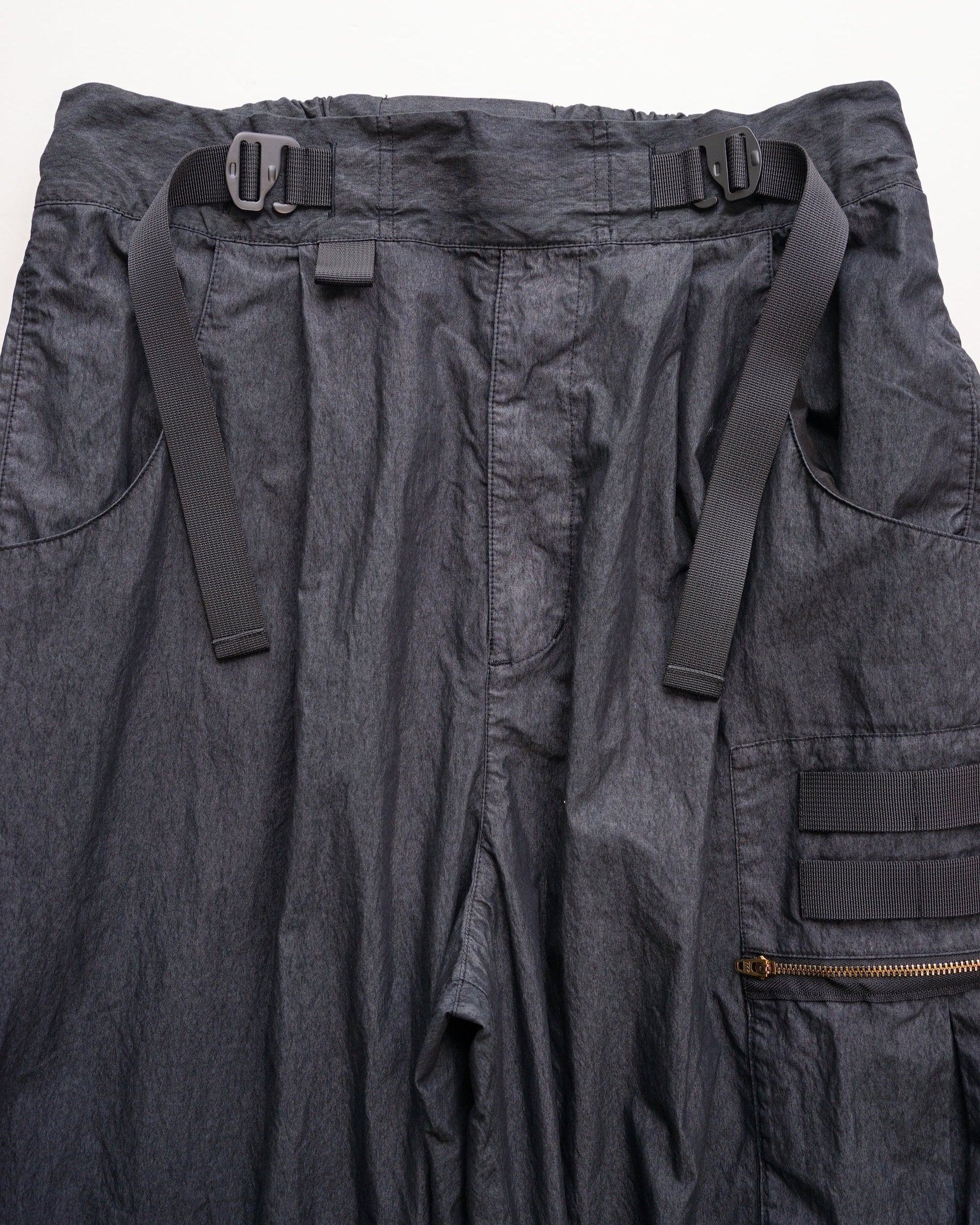 サルエルオーバーパンツ　ベルト部分  ブラック