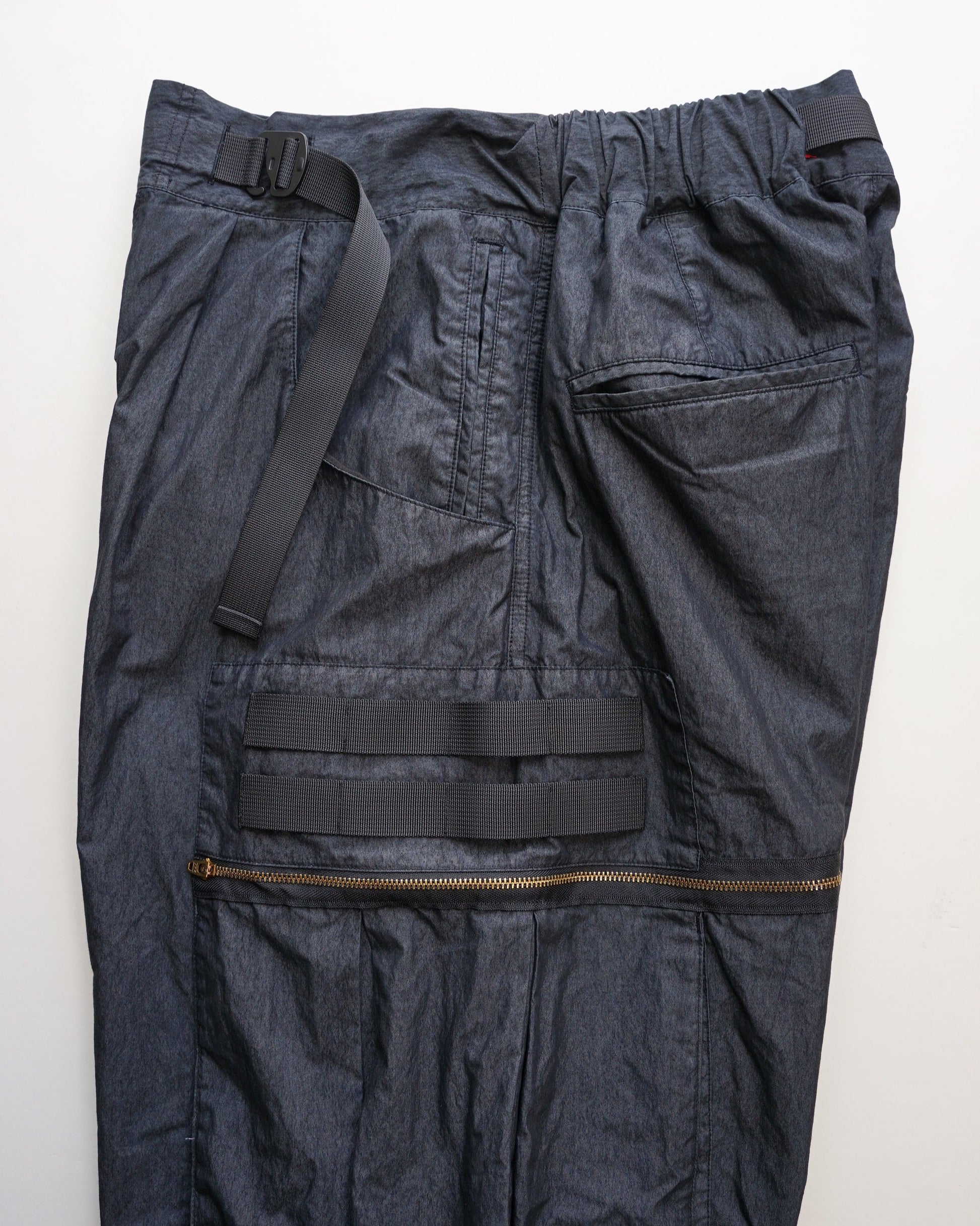 サルエルオーバーパンツ　右側ポケット　