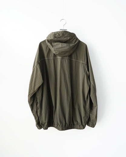 and wander　ROA x and wander garment dye nylon hooded jacket
