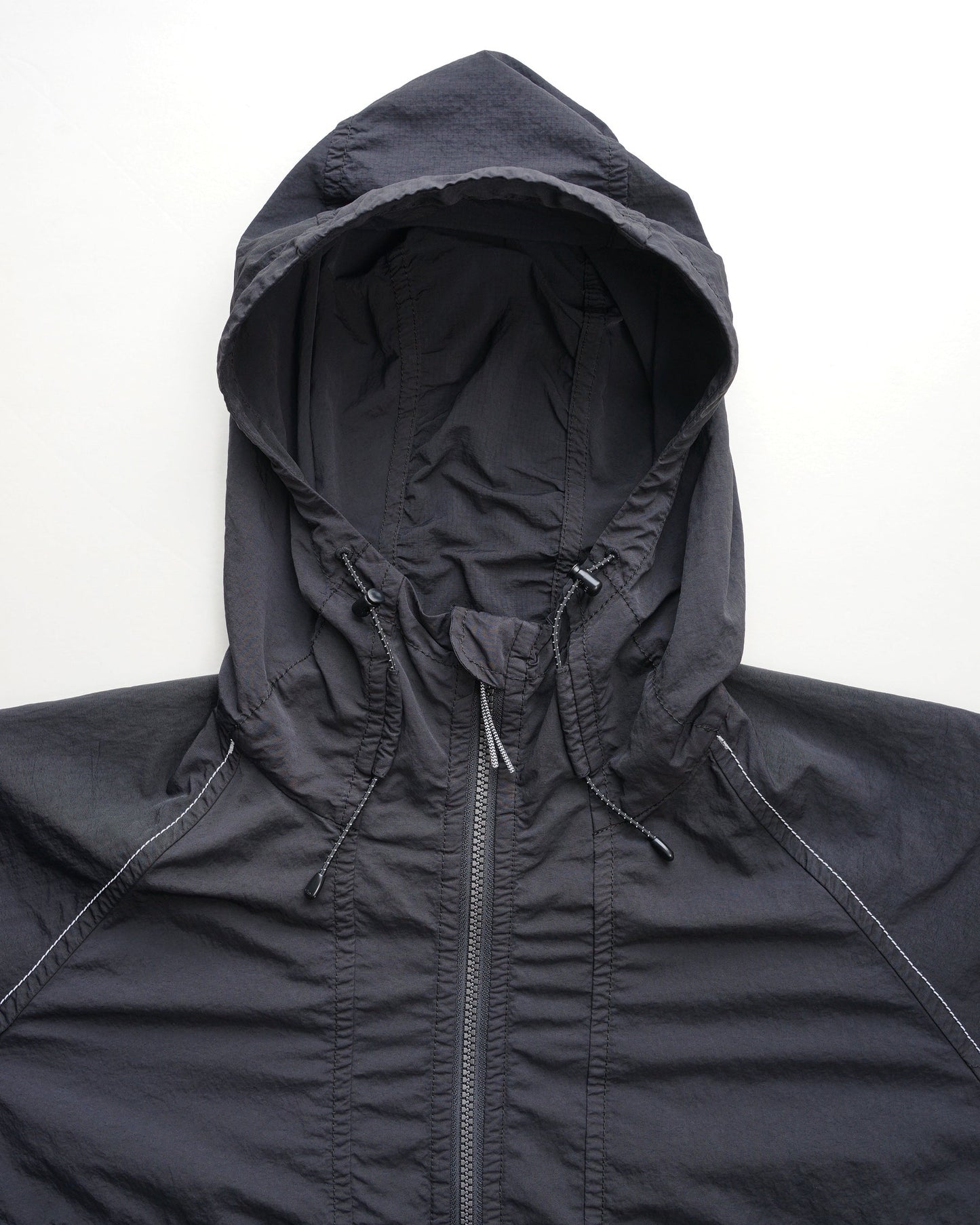 and wander　ROA x and wander garment dye nylon hooded jacket
