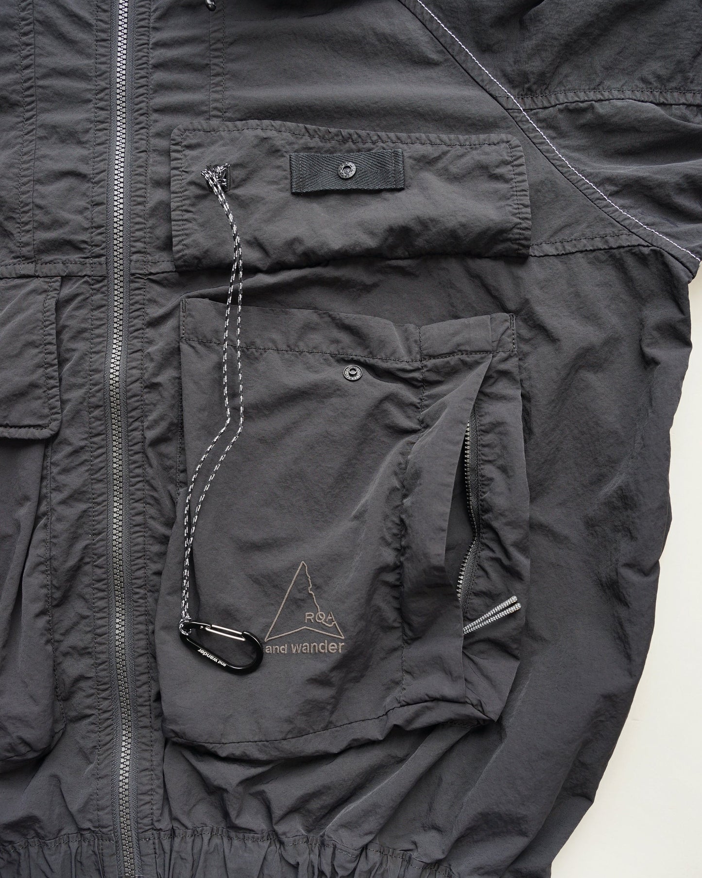 and wander　ROA x and wander garment dye nylon hooded jacket