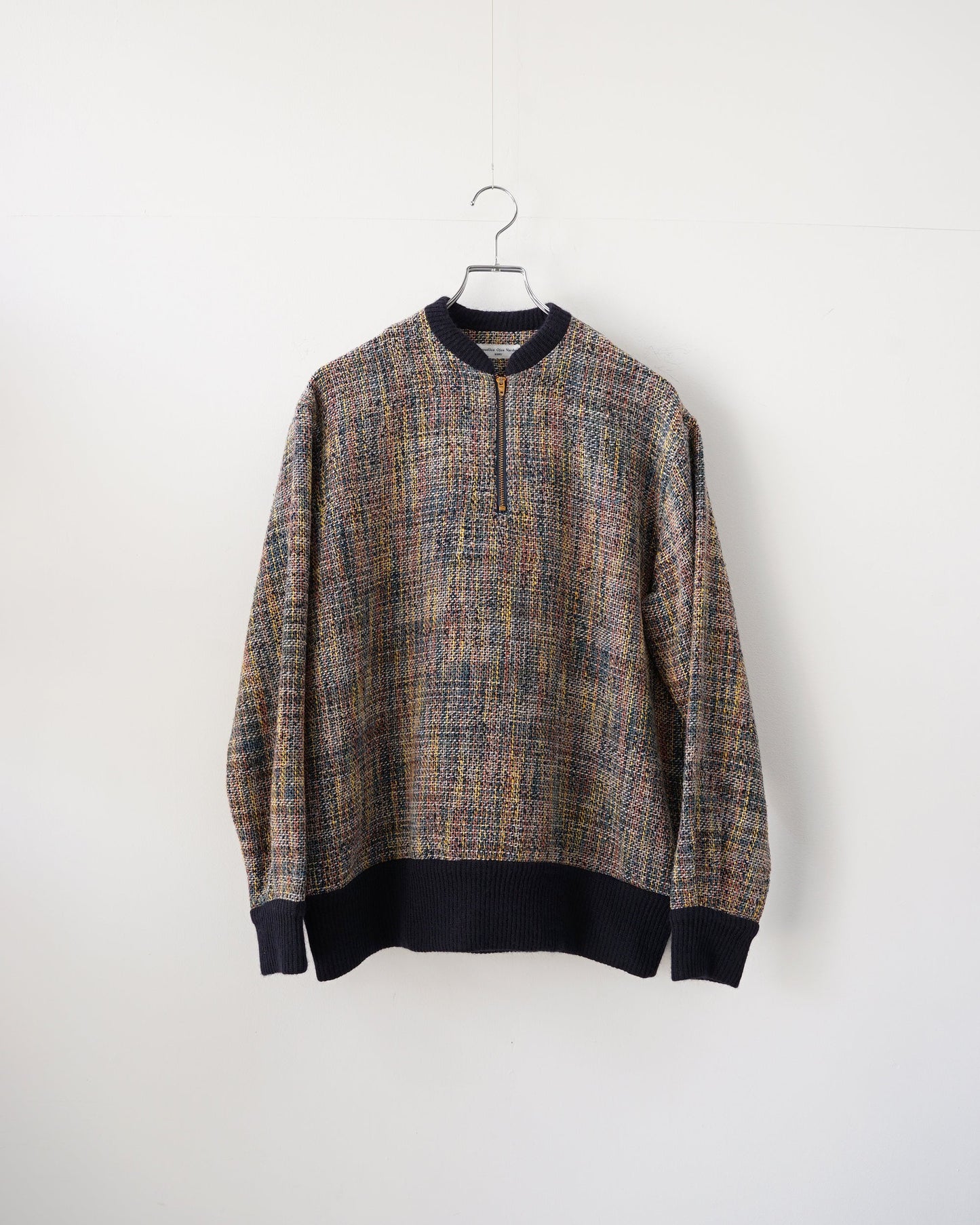 Aquellos Ojos Verdes　Zip-up pullover  -Matis  Early morning-