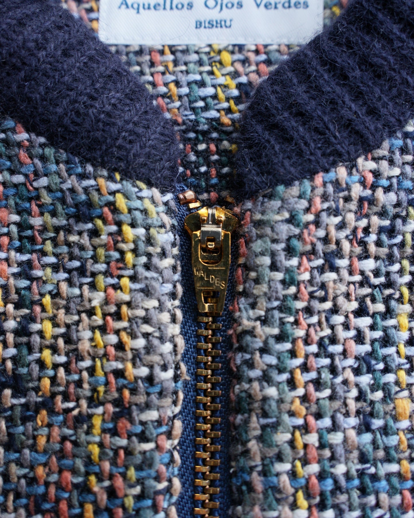 Aquellos Ojos Verdes　Zip-up pullover  -Matis  Early morning-