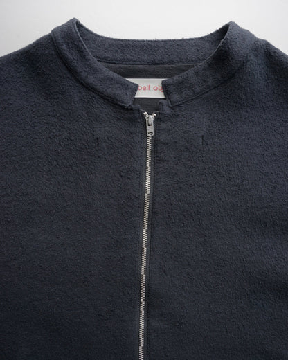 ベルテッドシャツ　ジップのディテール