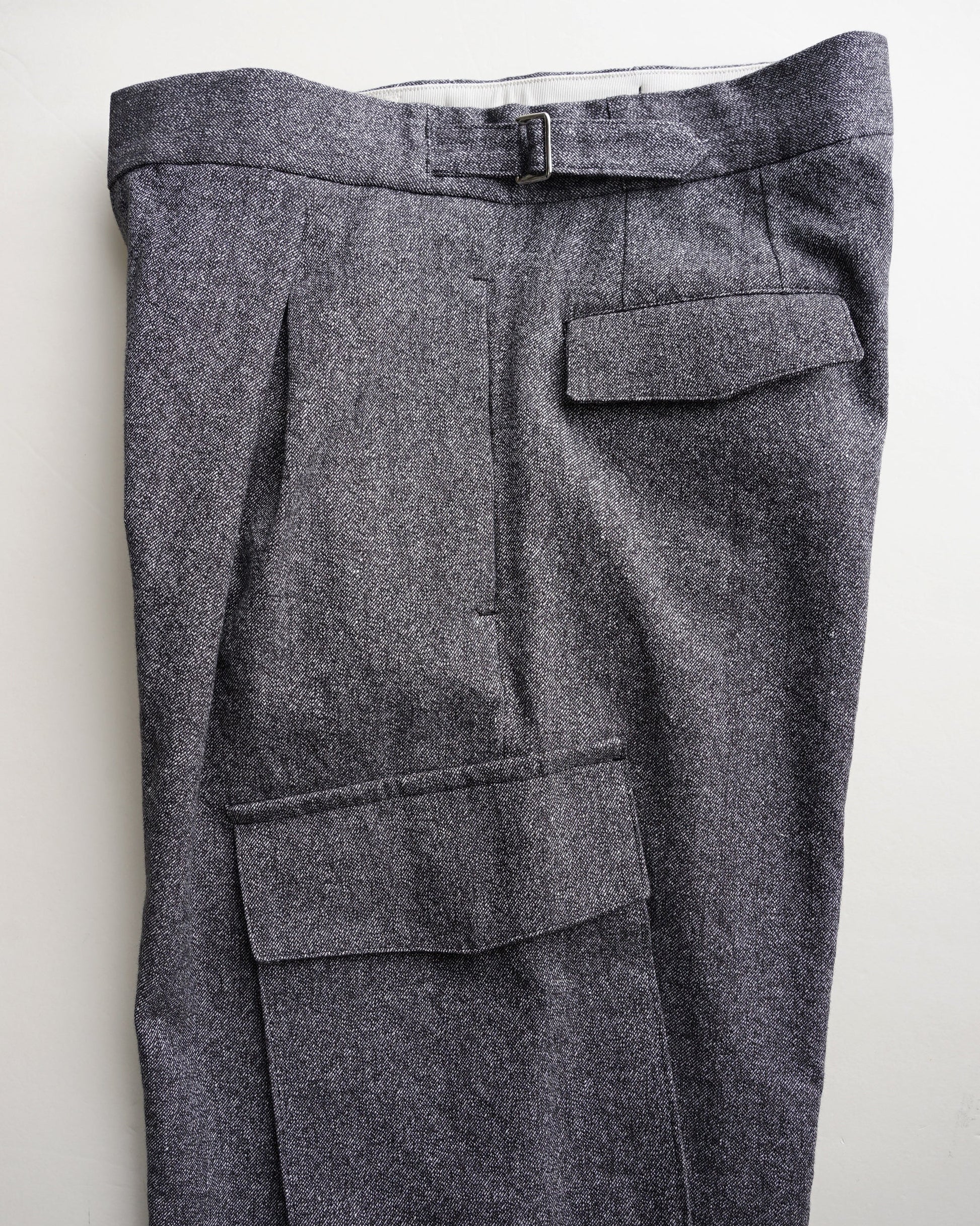 クロスタックカーゴ　側面　ブラックネイビー