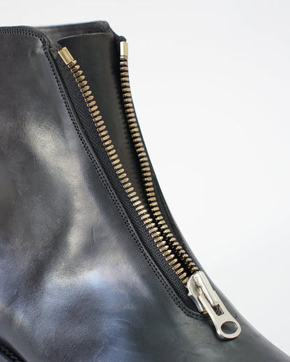 ジップブーツ　ジップを開けた状態　