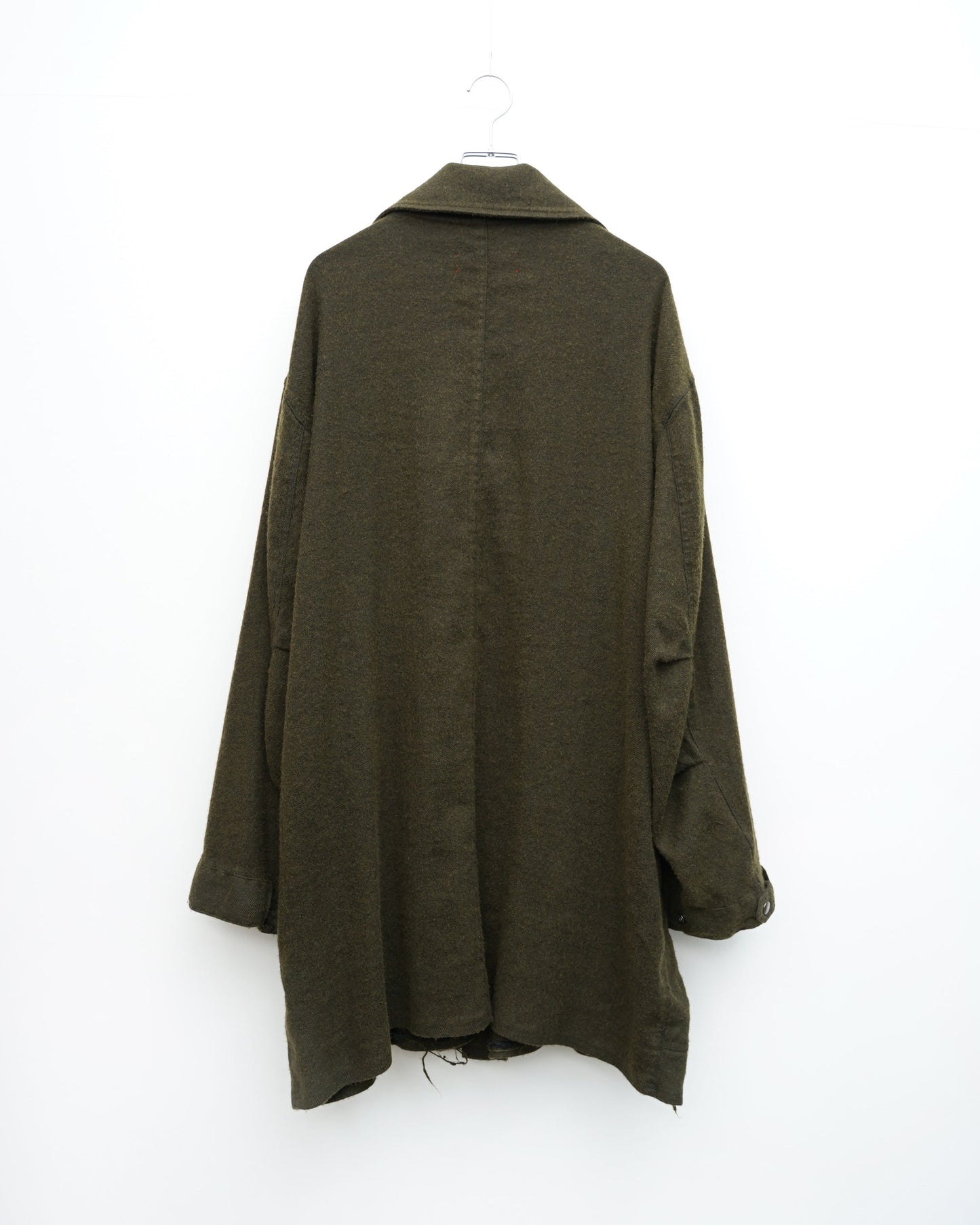 フラワーFLコート　moss　背面　デザイン