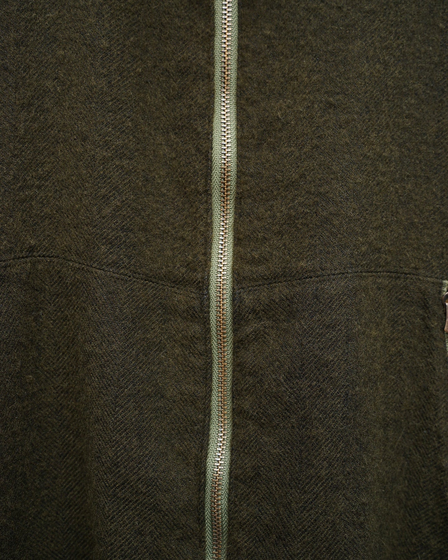 フラワーベスト　moss 　生地の質感