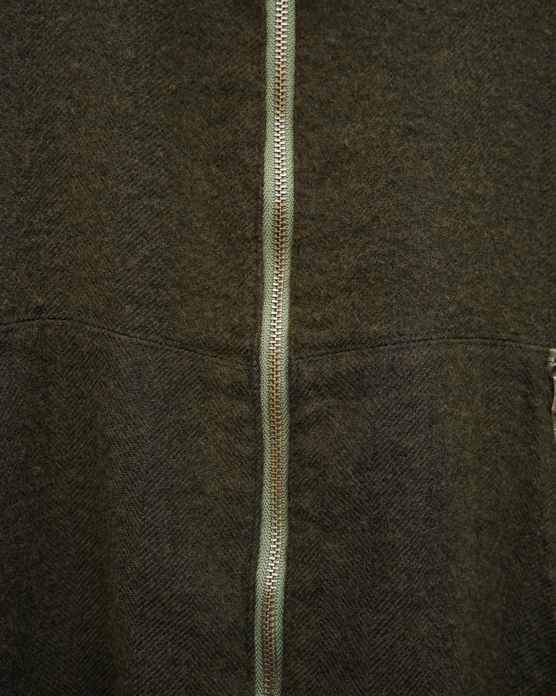 フラワーベスト　moss 　生地の質感