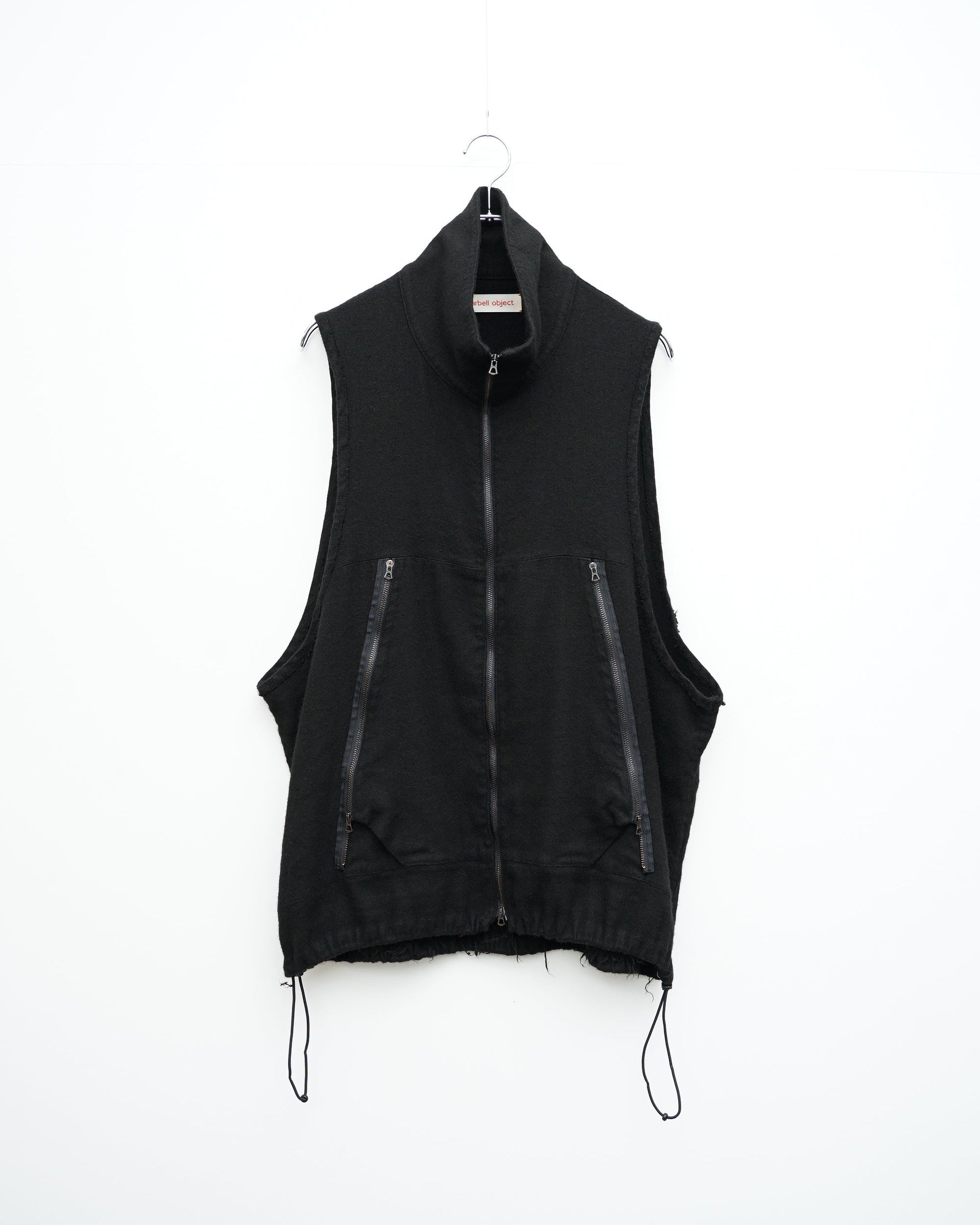 barbell object　バーベルオブジェクト flower vest　black 正面