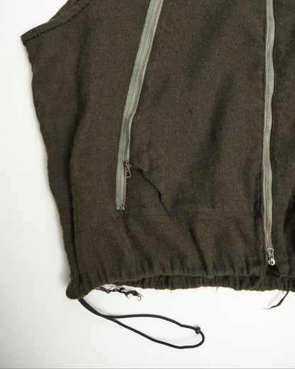 フラワーベスト　moss 　裾のダメージ部分