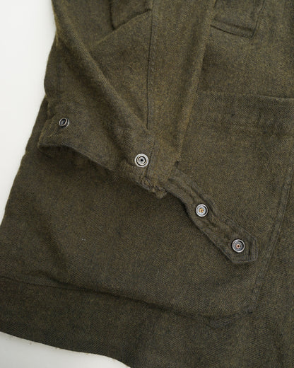 フラワーFLコート　moss  袖口部分　ストラップ部分