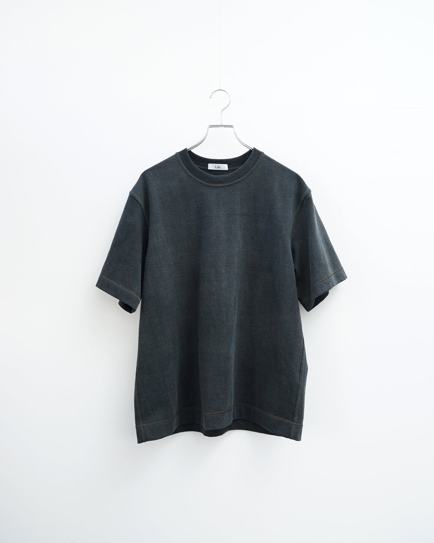 Cale カル HOLLOW YARN JERSEY S/S TEE 正面　カットソー 