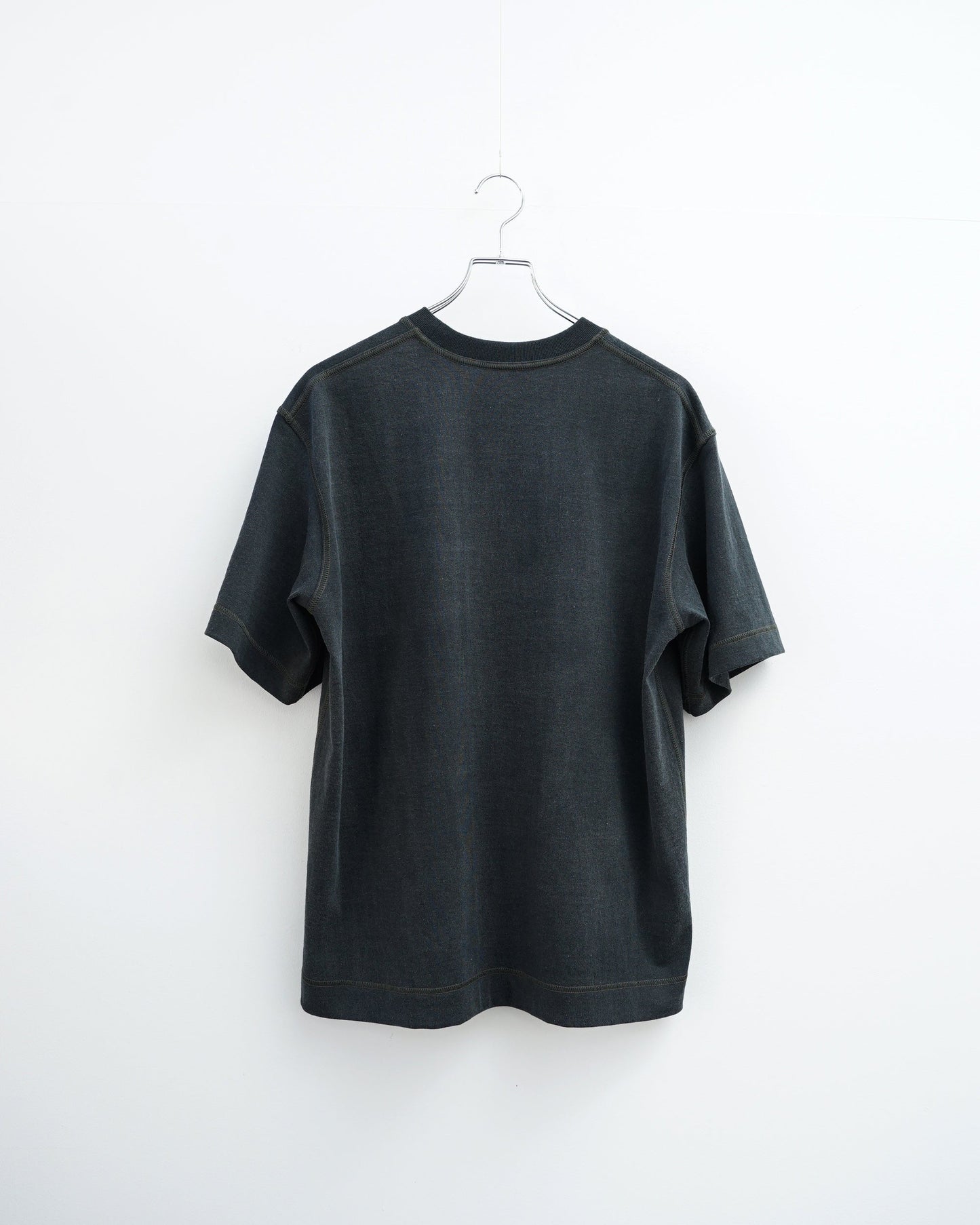 Cale カル HOLLOW YARN JERSEY S/S TEE  背面　カットソー