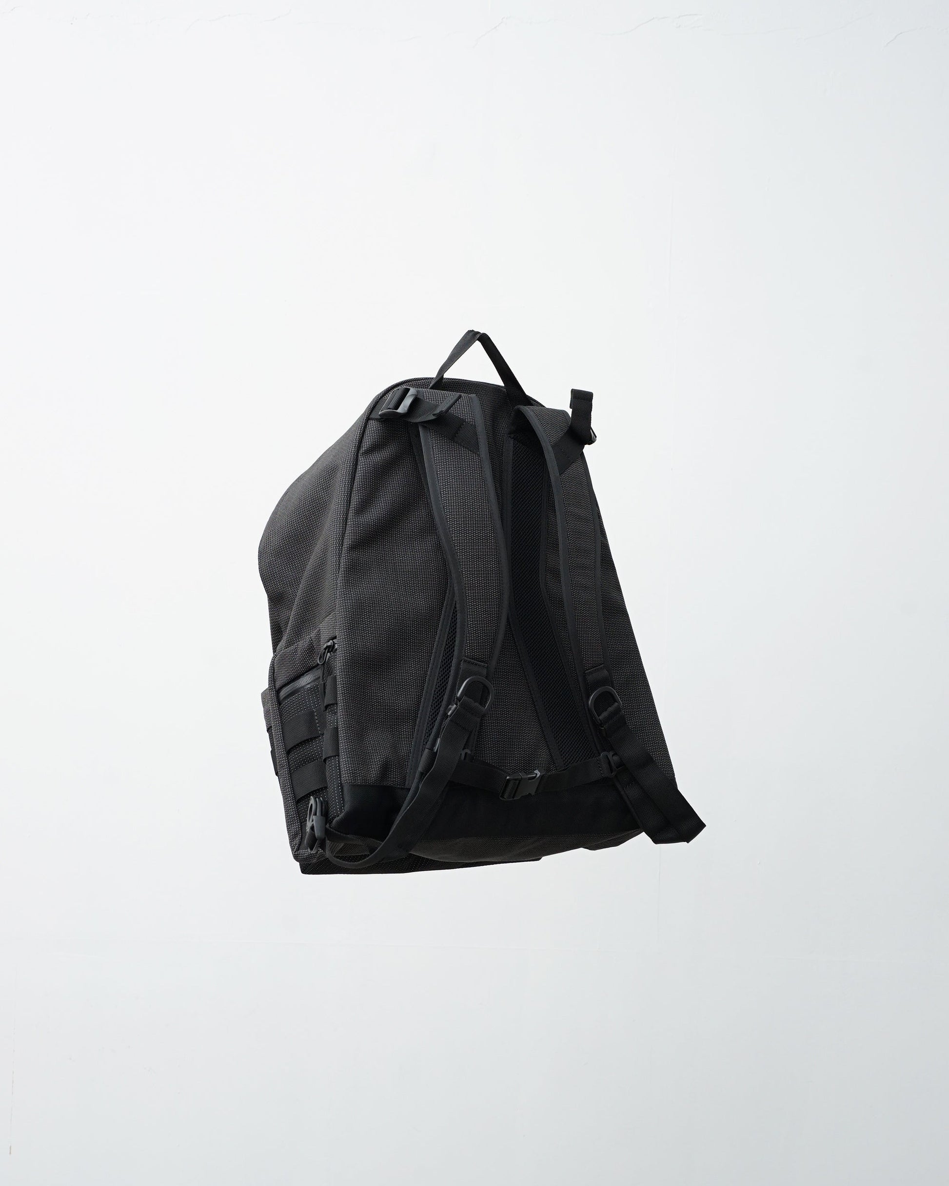 bagjack 　 O -　  daypack m 　バッグジャック　デイバッグ　レイチョウルイラボ　ブラック　背面