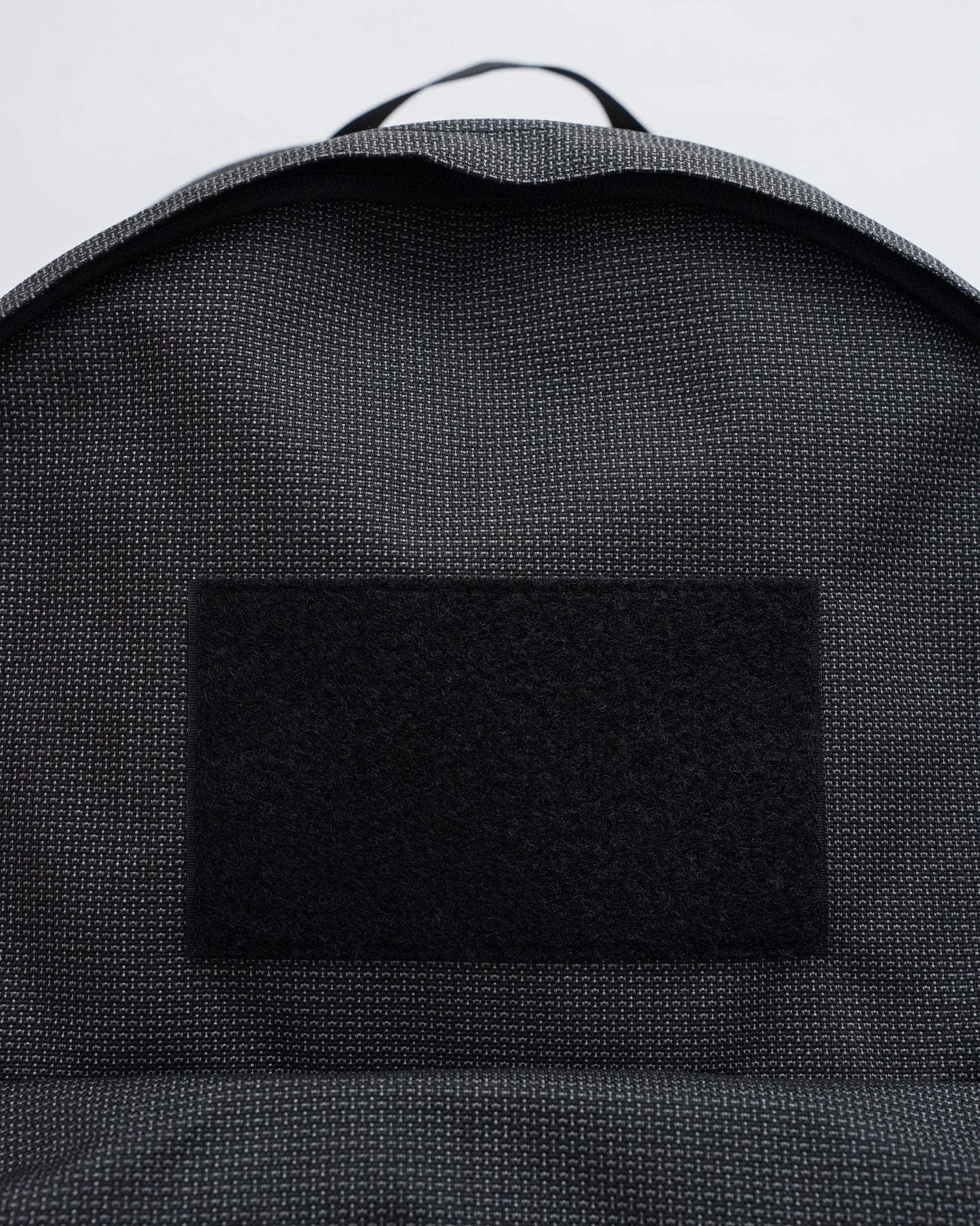 bagjack 　 O -　  daypack m 　バッグジャック　デイバッグ　レイチョウルイラボ　ブラック　フロント　マジックテープ