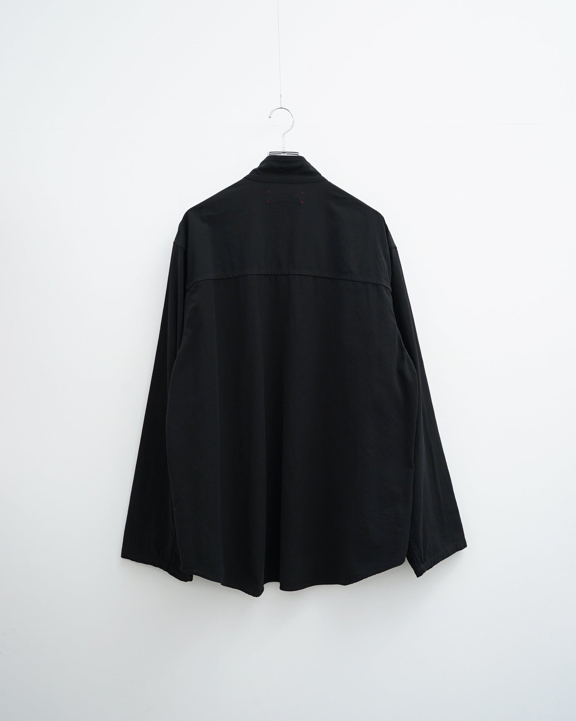 barbell object 　バーベルオブジェクト　twill po　プルオーバーシャツ　スタンドカラー　kahki  背面