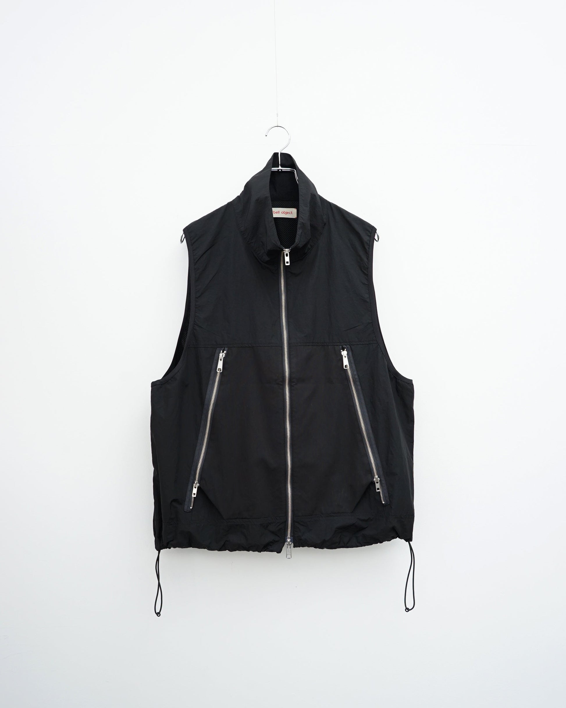 barbell object　バーベルオブジェクト　un vest　ベスト　正面　black