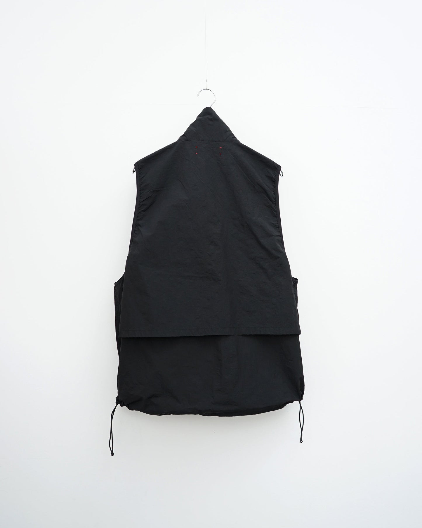 barbell object　バーベルオブジェクト　un vest　ベスト　背面　black