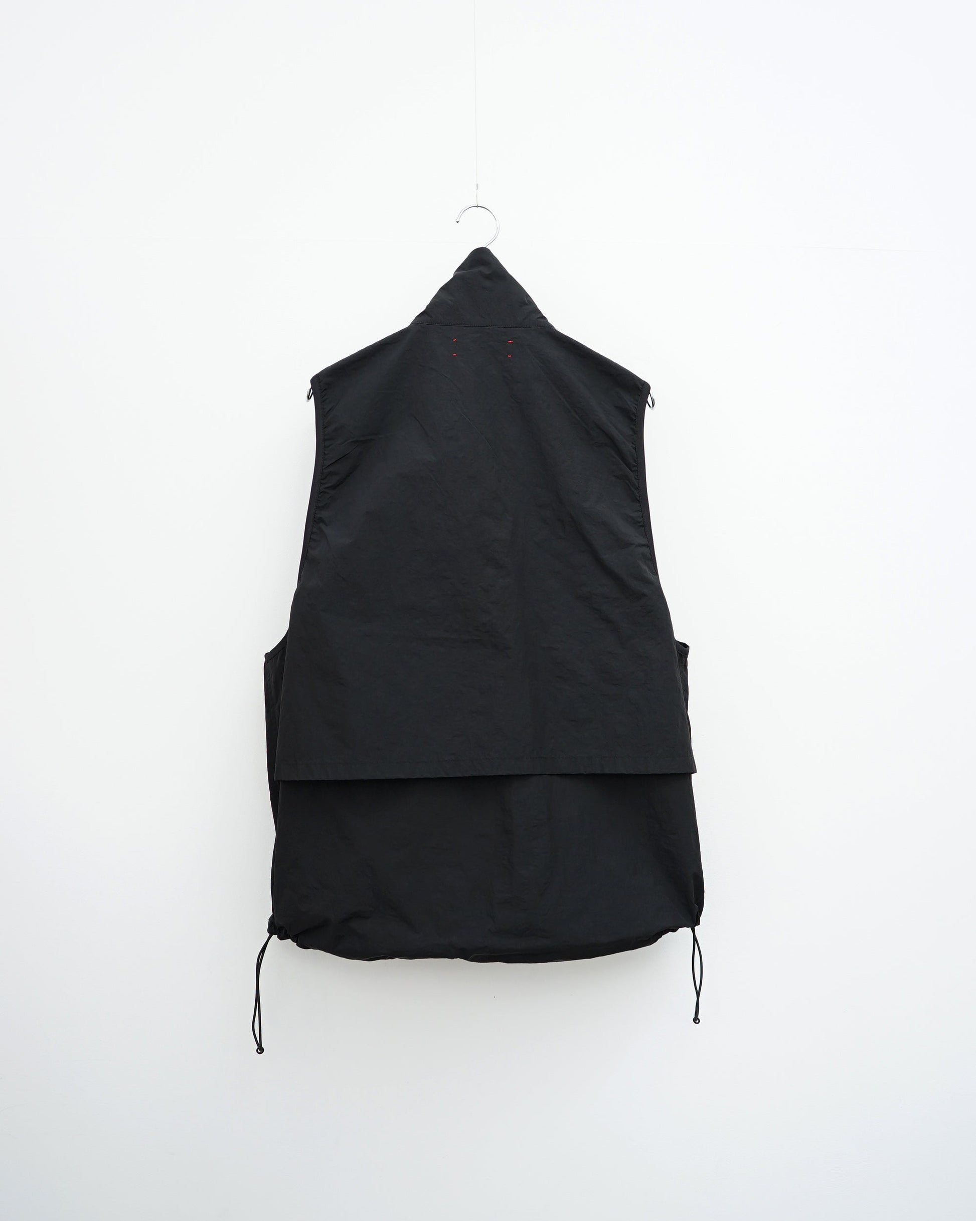 barbell object　バーベルオブジェクト　un vest　ベスト　背面　black