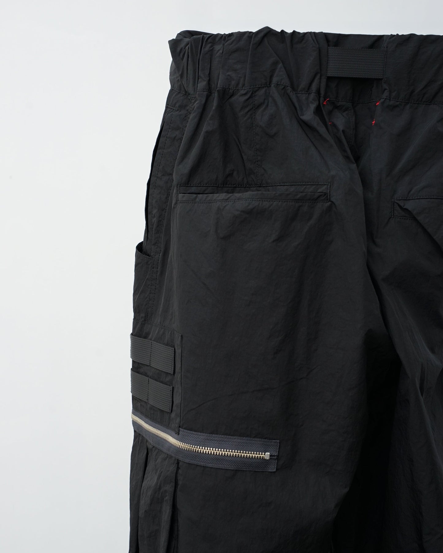 barbell object  バーベルオブジェクト　un sl pt　サルエルパンツ　ミリタリーパンツ　black ポケット　ジップ部分
