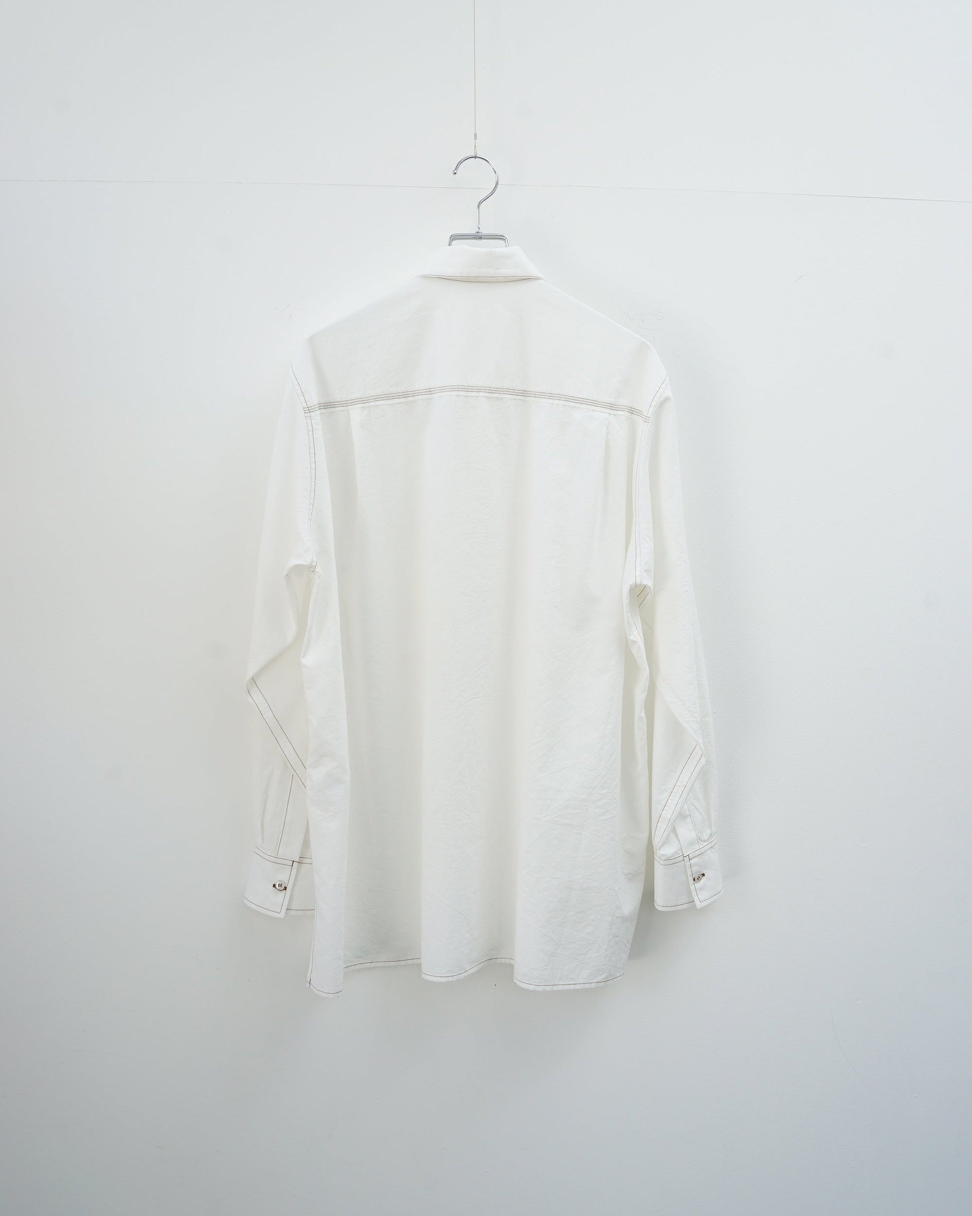 Cale カル KHADI COTTON GARMENT DYED SHIRT カディコットン　シャツ　ホワイト　背面